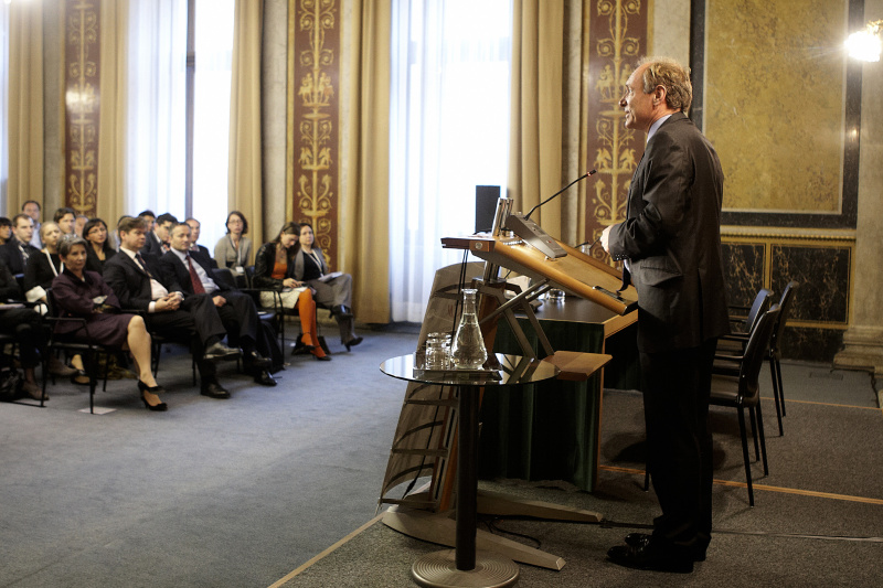 Sir Tim Berners-Lee am Rednerpult