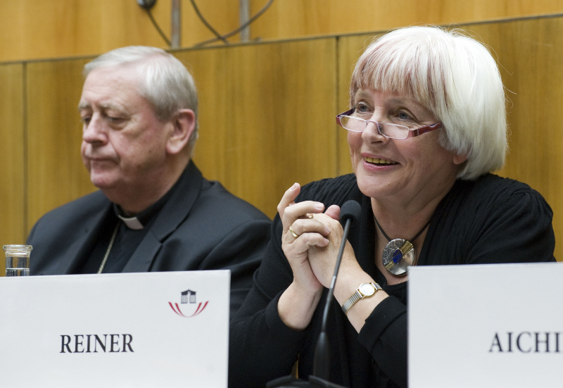 v.li.  Diözesanbischof Dr. Ludwig Schwarz - Sprecher der Allianz für den freien Sonntag, österreichische Bischofskonferenz und Dr.in Hannelore Reiner - geistliche Oberkirchenrätin Evangelische Kirche AB