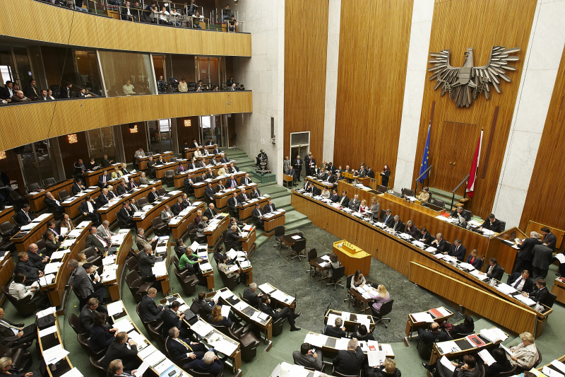 Finanzministerin Mag.a Dr.in  Maria Fekter bei ihrer Budgetrede