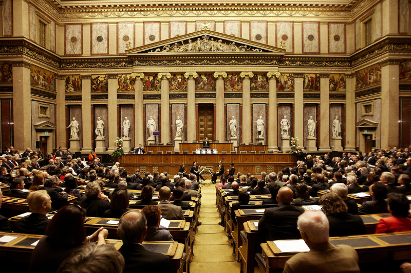 Mag.a Barbara Prammer - Nationalratspräsidentin am Rednerpult