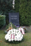 Grab von Friedrich Hillegeist am Zentralfriedhof