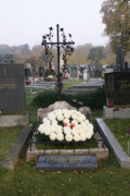 Grab von Dr. Felix Hurdes am Zentralfriedhof