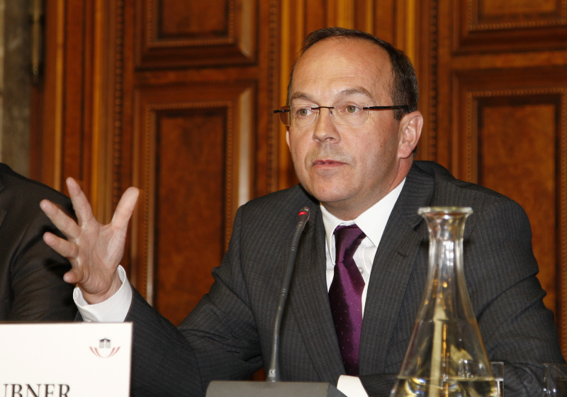 Peter Haubner - Abgeordneter zum Nationalrat und Energiesprecher der ÖVP am Podium