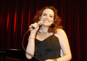 Rebecca Nelsen - Sängerin