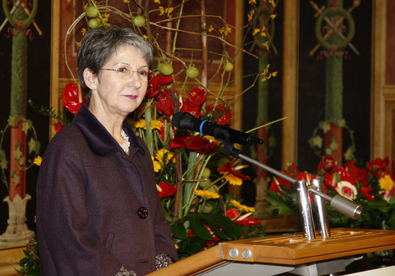 Mag.a Barbara Prammer - Präsidentin des Nationalrates am Rednerpult