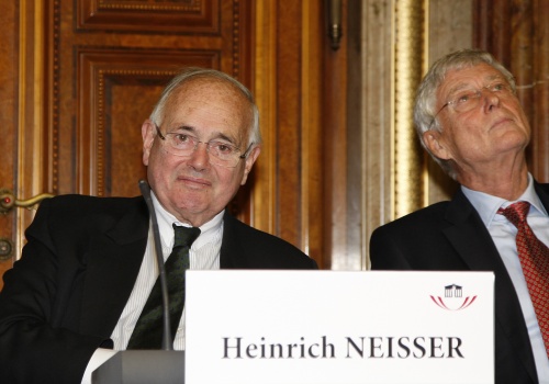O.Univ.-Prof. Dr. Heinrich Neisser - Zweiter Präsident des Nationalrates a.D. und Holger Bauer