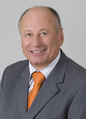 Portraitfoto von Mag. Walter Ebner