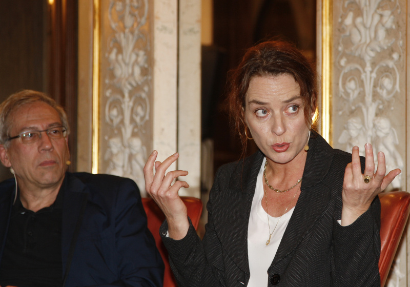 v.li. Hans Weiss - Autor,  Journalist und Annelie Ramsbrock - Kulturhistorikerin, Autorin