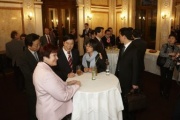 Bundesratspräsidentin Mag.a Susanne Neuwirth im Gespräch mit Minister Zhou Xinjian