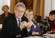 Bundesrat Stefan Schennach am Wort
