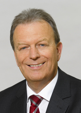 Portraitfoto von Wilhelm Haberzettl