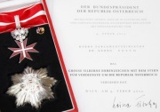 Großes Silbernes Ehrenzeichen mit dem Stern für Verdienste um die Republik Österreich