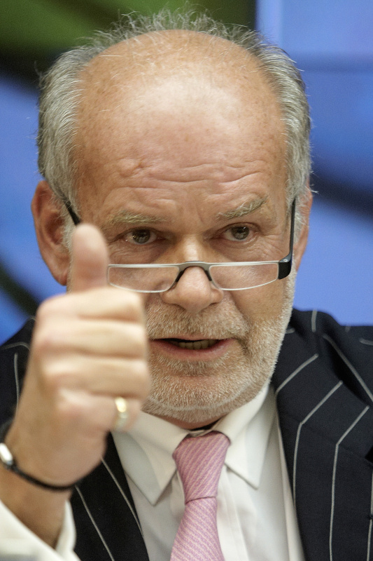 Rechtsanwalt Manfred Ainedter