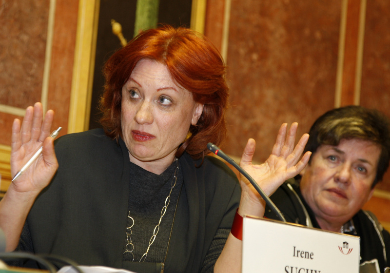 v.li. Musikjournalistin (OE1) Irene Suchy und Journalistin Elisabeth Welzig