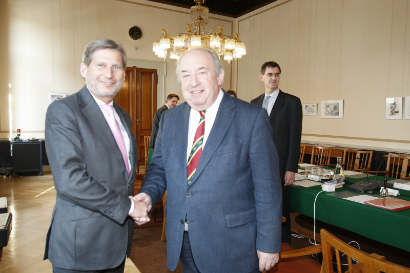 v.li. EU-Kommissar Johannes Hahn und Zweiter Nationalratspräsident Fritz Neugebauer