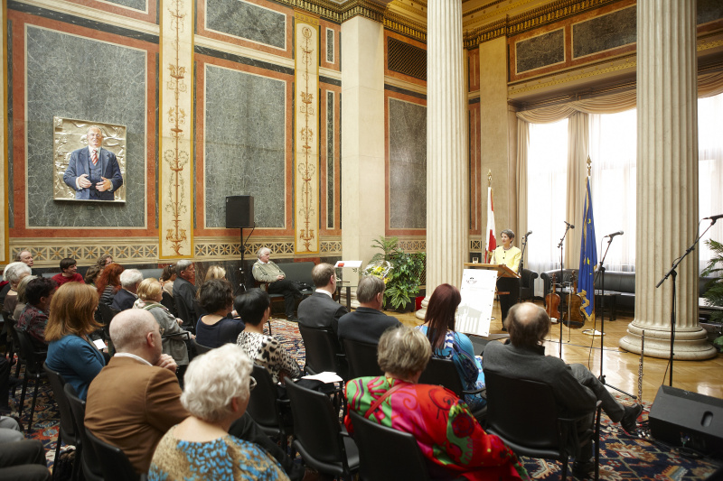Nationalratspräsidentin Barbara Prammer am Rednerpult