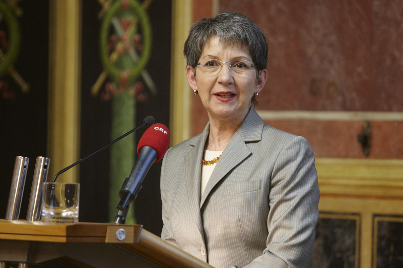 Nationalratspräsidentin Barbara Prammer am Rednerpult