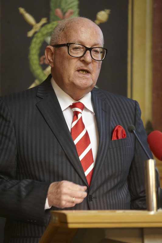 Vorsitzender der Jury Manfried Welan am Rednerpult