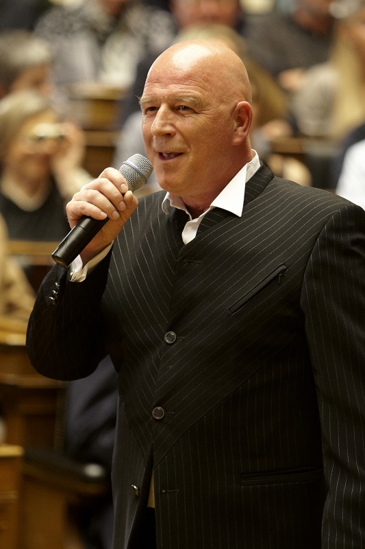 Moderator Alexander Goebel