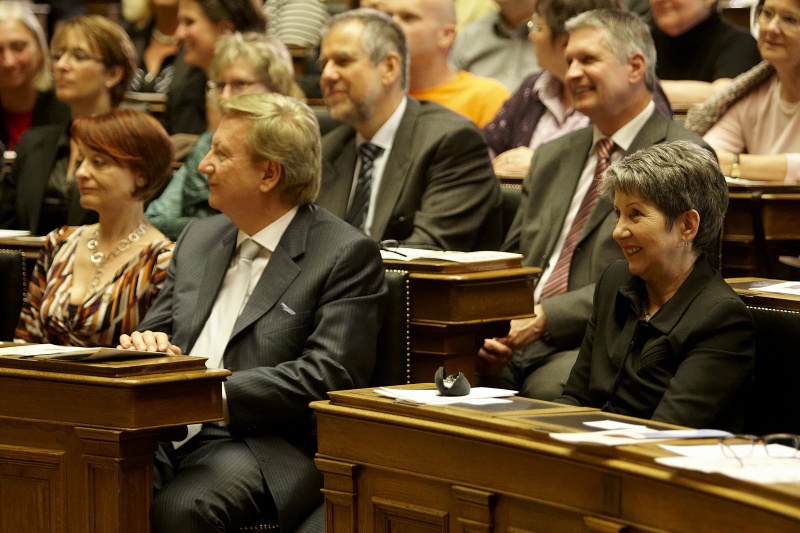 Blick in Richtung VeranstaltunsteilnehmerInnen mit Nationalratspräsidentin Barbara Prammer (re)