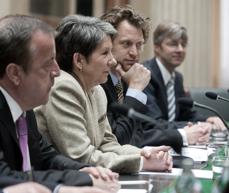 Österreichische Delegation mit Nationalratspräsidentin Barbara Prammer (2.v.li.)
