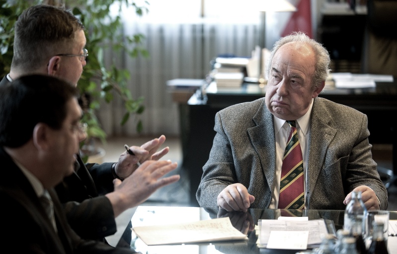 v.li.: österreichische Delegation und der Zweite Nationalratspräsident Fritz Neugebauer