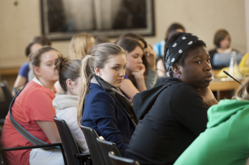 Blick in Richtung Veranstaltungsteilnehmerinnen