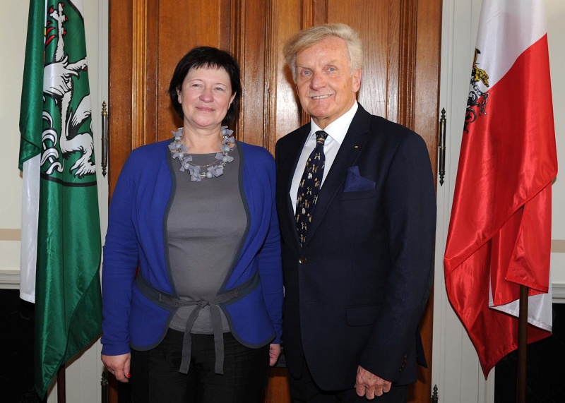 v.li. die litauische Vizepräsidentin des Seimas Virginija Baltraitiene und Bundesratspräsident Gregor Hammerl