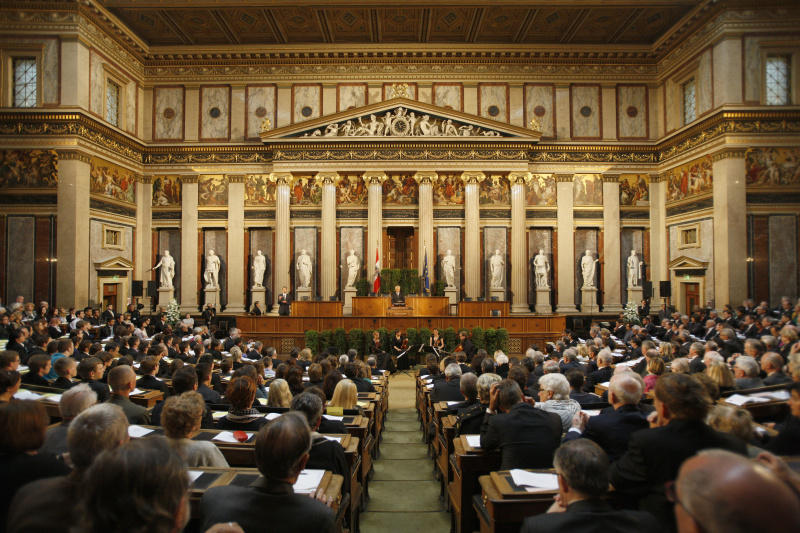 Bundesratspräsident Gregor Hammerl am Rednerpult