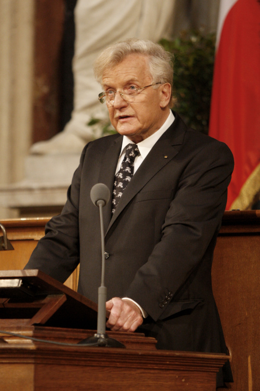 Bundesratspräsident Gregor Hammerl am Rednerpult