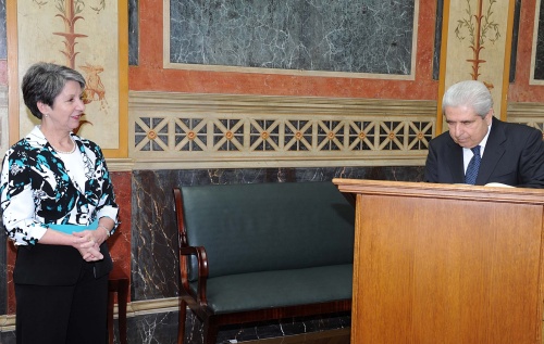 v.li. Nationalratspräsidentin Barbara Prammer und der Präsident der Republik Zypern Demetris Christofias beim Gästebucheintrag