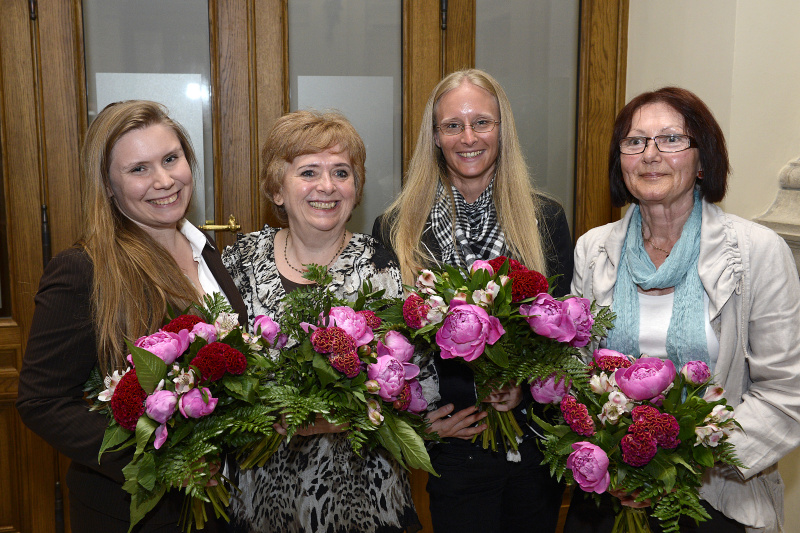 v.li.: Referentin Elisabeth Böhm, Referentin Obfrau des Vereins 'Bruna Wien' Ulrike Tumberger, Referentin Christiane Tumberger und Buchautorin Rosa Speidel