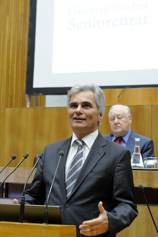 Am Rednerpult Bundeskanzler Werner Faymann