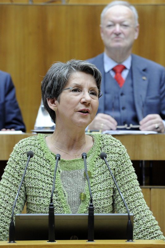 Am Rednerpult Nationalratspräsidentin Barbara Prammer