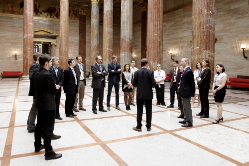 Führung durch das Parlamentsgebäude für die TeilnehmerInnen des Europäischen Forums Junger RechtshistorikerInnen