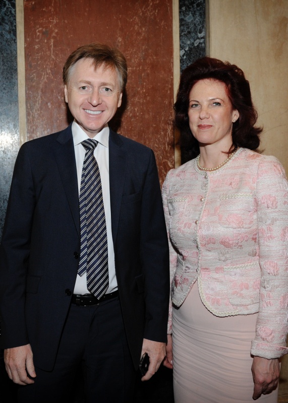 v.li. Nationalratsabgeordneter Andreas Karlsböck (F) und Solvita Aboltina