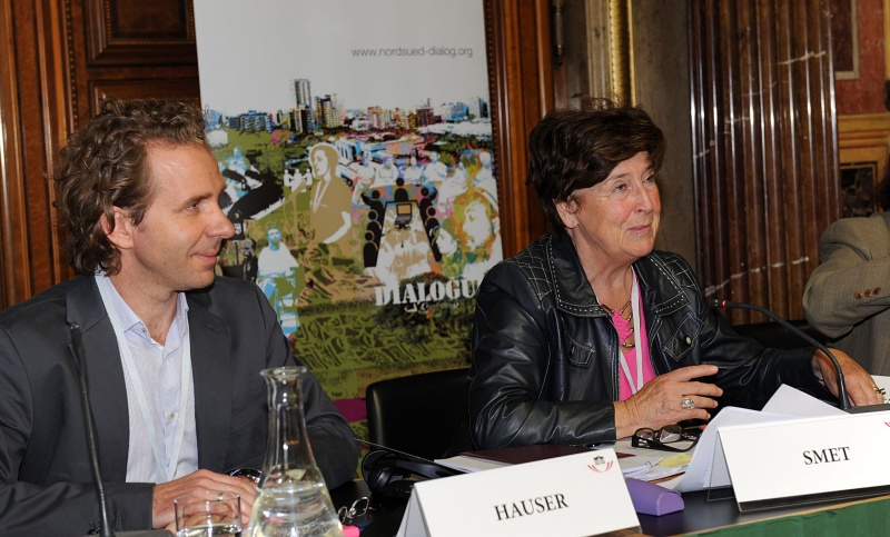 Am Podium v.li.: Michael Hauser und Miet Smet