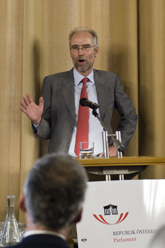 Klaus Ritzberger vom IHS bei seiner Festrede