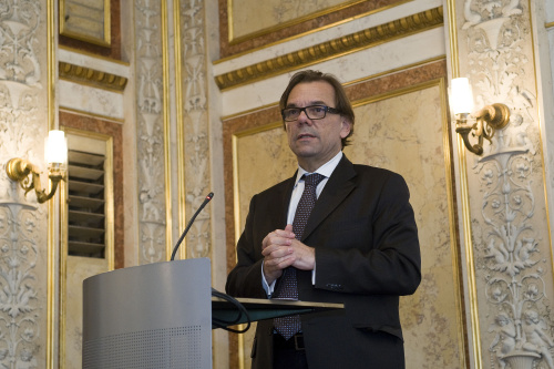 Der Präsident des Austrian Bologna Chapter Karl Krammer am Rednerpult