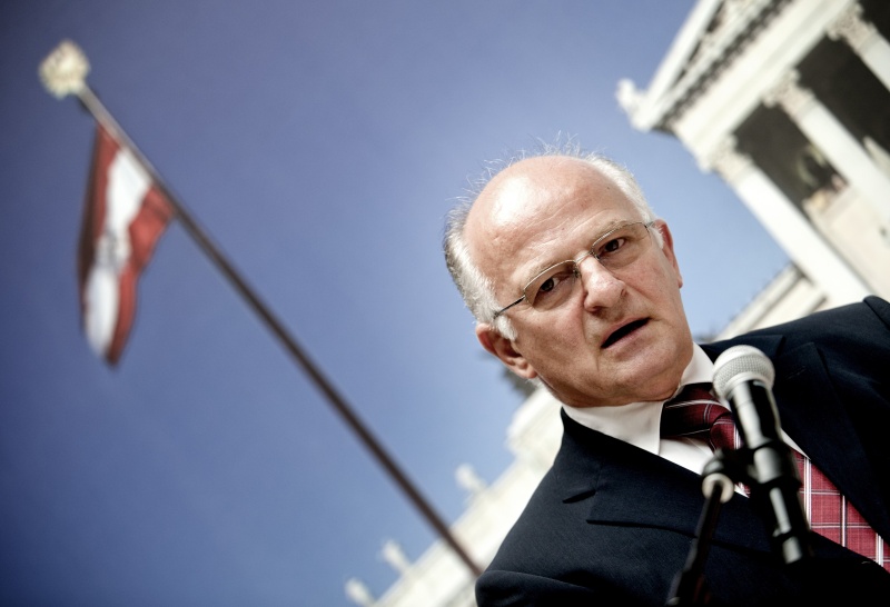 Der Erste Vizepräsident des kroatischen Parlaments Josip Leko