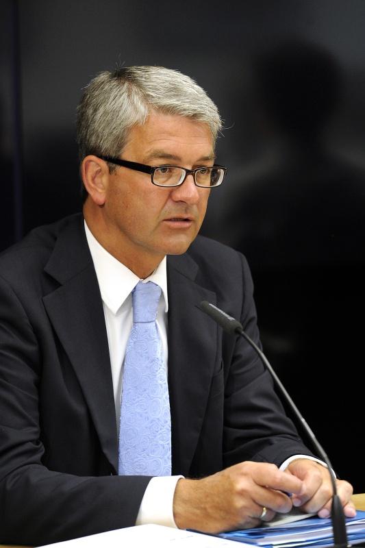 Parlamentsvizedirektor Alexis Wintoniak am Wort