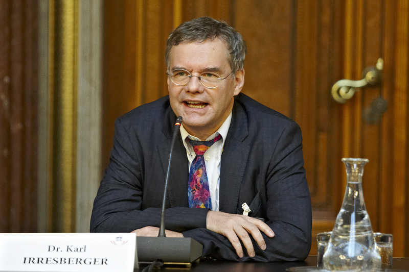 Der Leiter der Abteilung V/2 im BKA Karl Irresberger am Wort