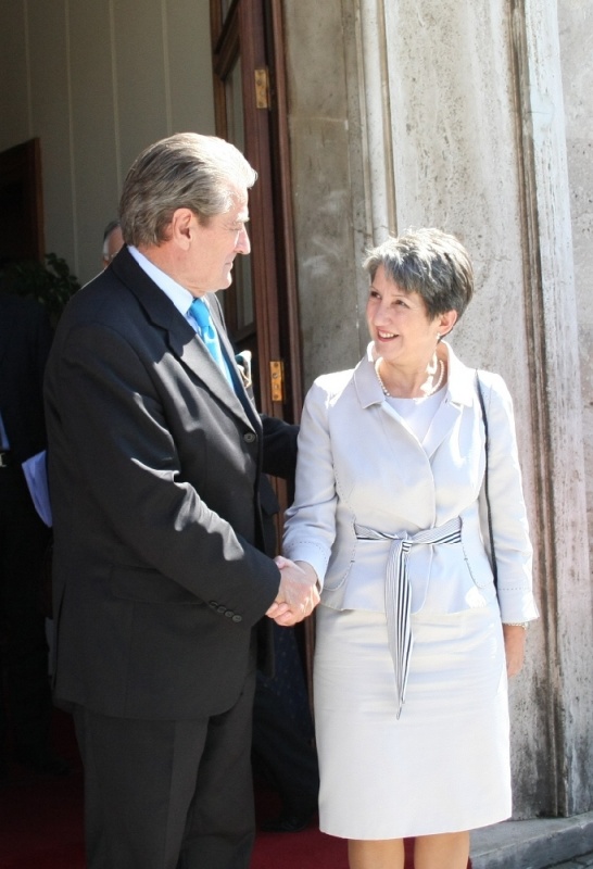 v.re. Nationalratspräsidentin Barbara Prammer und der Albanische Premierminister Sali Berisha