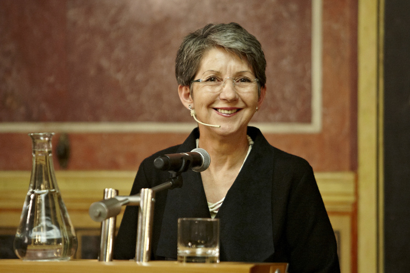 Nationalratspräsidentin Barbara Prammer begrüßt die VeranstaltungsteilnehmerInnen