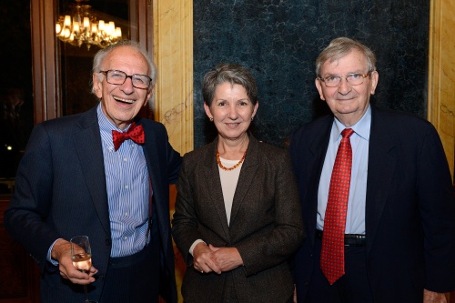 v.li.: Nobelpreisträger Eric Kandel, Nationalratspräsidentin Barbara Prammer und Ari Rath
