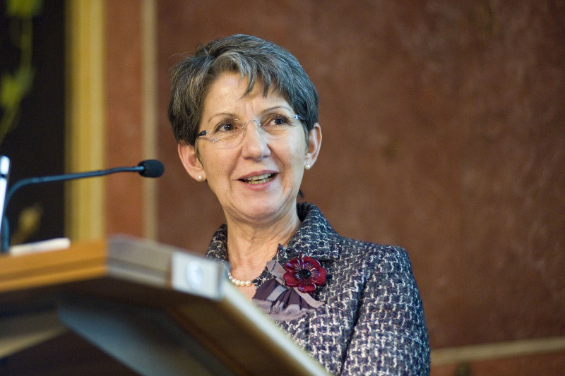 Nationalratspräsidentin Barbara Prammer begrüßt die VeranstaltungsteilnehmerInnen