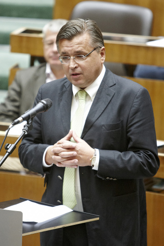 Nationalratsabgeordneter Fritz Grillitsch (V) am Wort