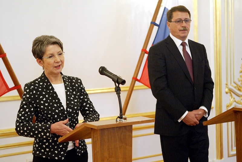 v.li. Nationalratspräsidentin Barbara Prammer und der slowakische Parlamentspräsident Pavol Paska