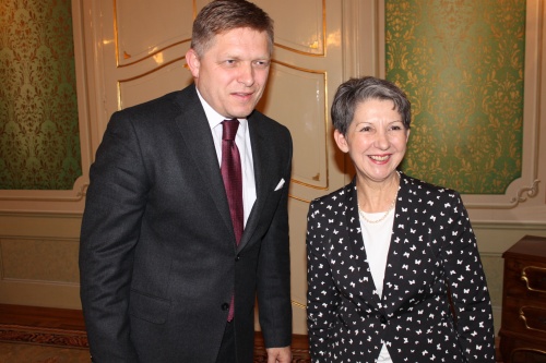 v.re.Nationalratspräsidentin Barbara Prammer mit Premierminister Robert Fico