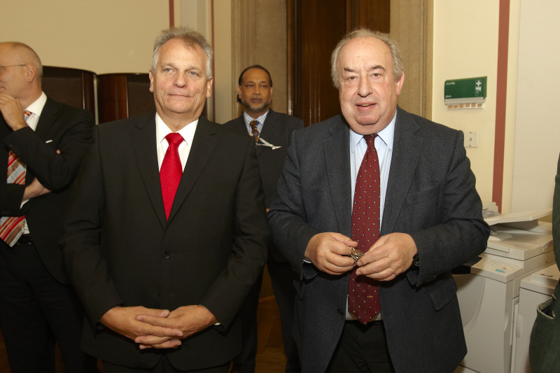 v.li.: Bundesratsmitglied Gottfried Kneifel und der Zweite Nationalratspräsident Fritz Neugebauer